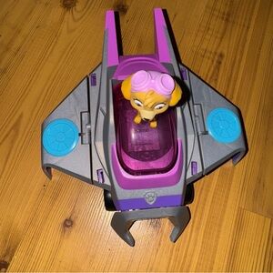 Paw Patrol Aqua Pup Manta Ray Vehicle with Skye Figure